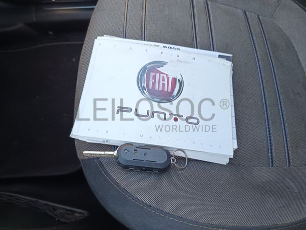 Fiat Punto · Ano 2010