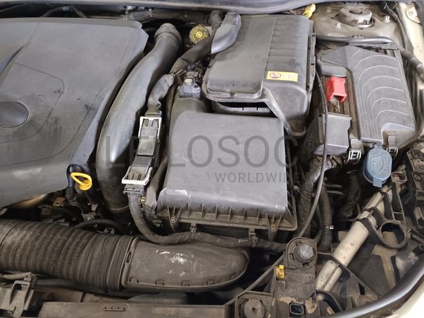 Mercedes-Benz CLA 200 · Ano 2015