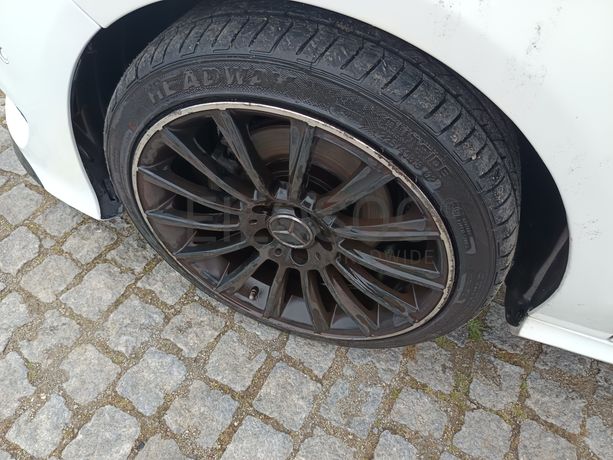 Mercedes-Benz CLA 200 · Ano 2015