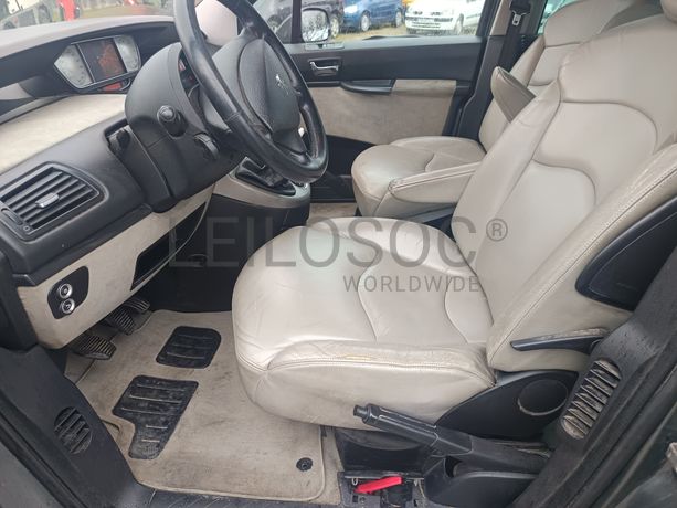 Peugeot 807 · Ano 2008 · 7 Lugares