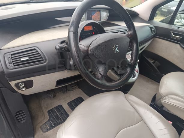 Peugeot 807 · Ano 2008 · 7 Lugares