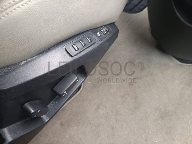 Peugeot 807 · Ano 2008 · 7 Lugares