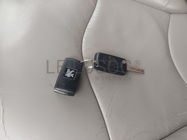 Peugeot 807 · Ano 2008 · 7 Lugares