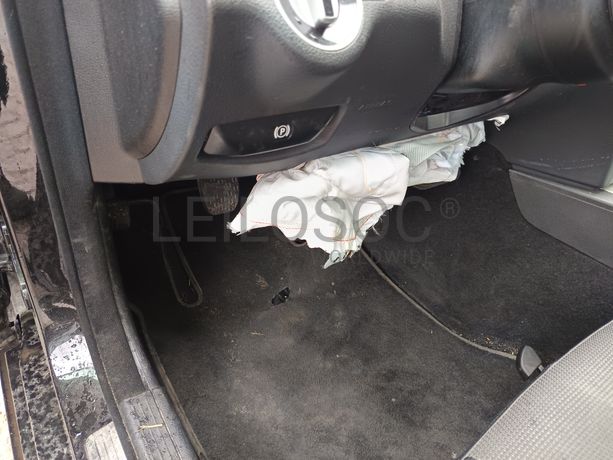 Mercedes-Benz C 180 CDI · Ano 2012