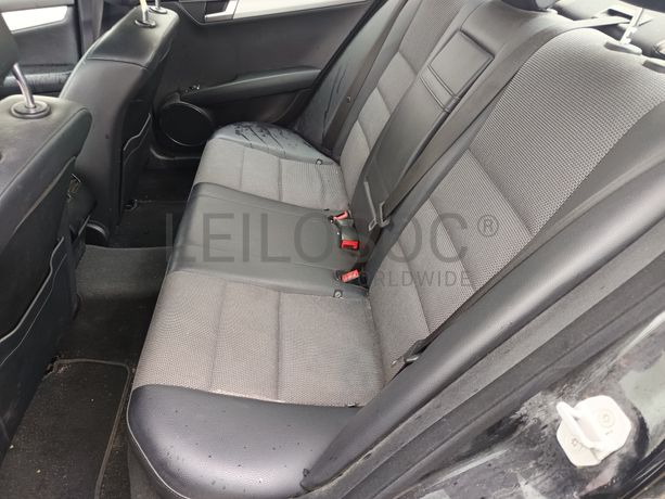 Mercedes-Benz C 180 CDI · Ano 2012