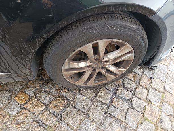 Mercedes-Benz C 180 CDI · Ano 2012