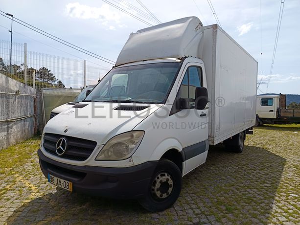 Mercedes-Benz 516CDI · Ano 2010