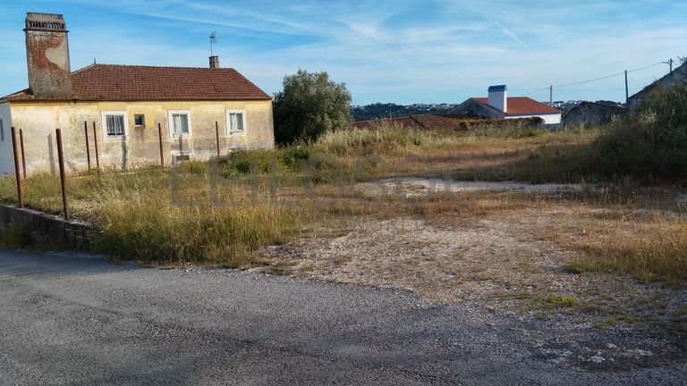 Terreno para Construção · Leiria