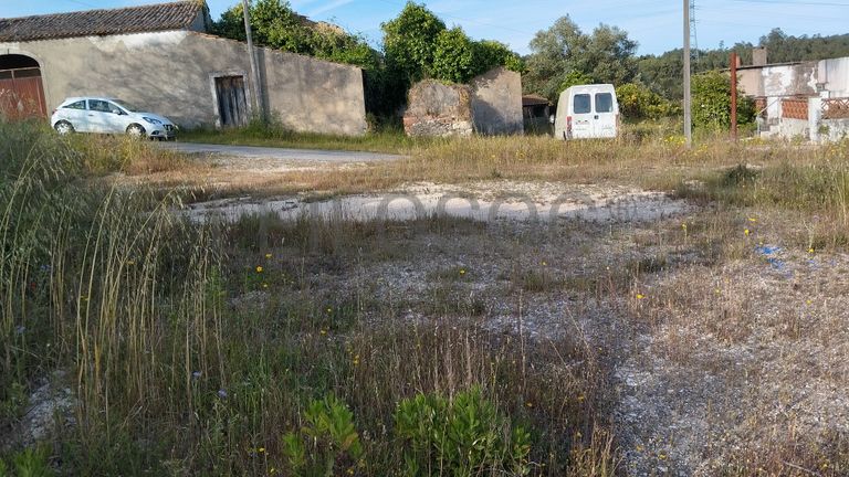 Terreno para Construção · Leiria