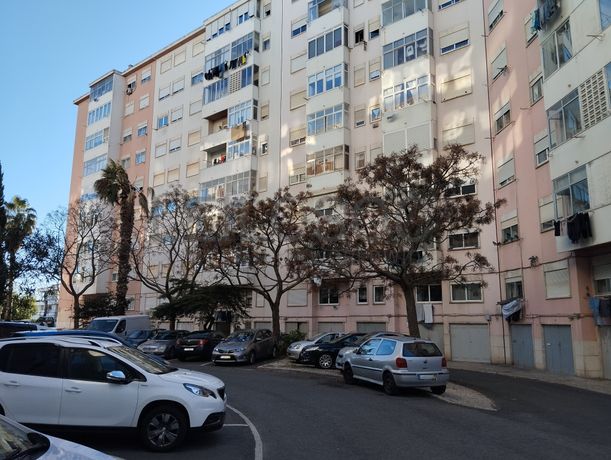 Apartamento T0 · Oeiras