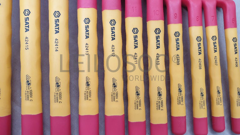 CONJUNTO DE CHAVES DE LUNETA CURVA