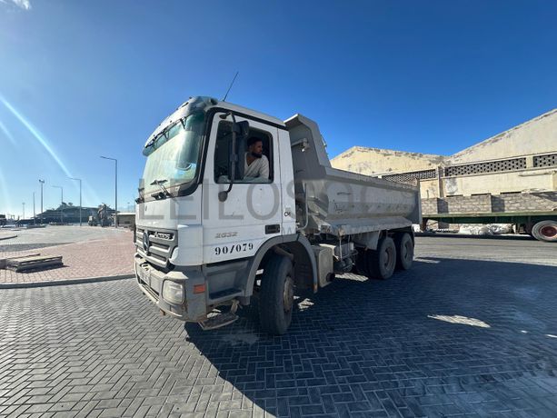 Camião Basculante MERCEDES ACTROS 2632K 6X4