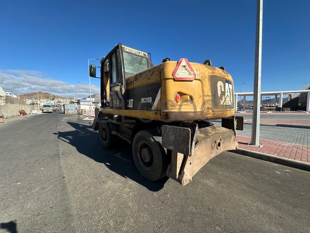 Retroescavadora CATERPILLAR 428E