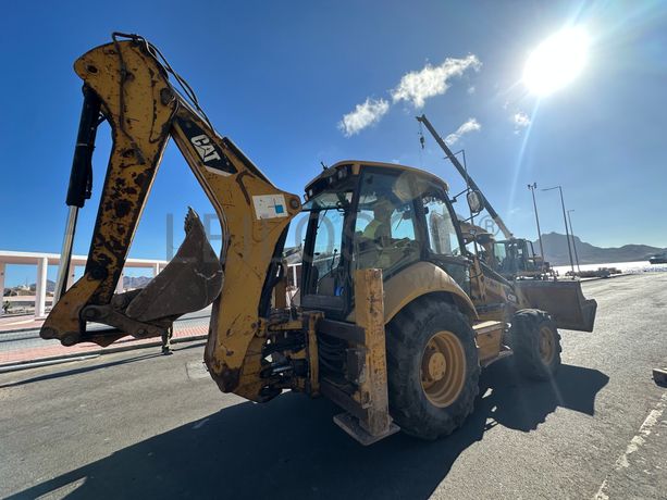 Retroescavadora CATERPILLAR 428E