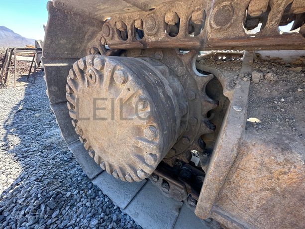 Escavadora de Rastos CATERPILLAR 323DLN