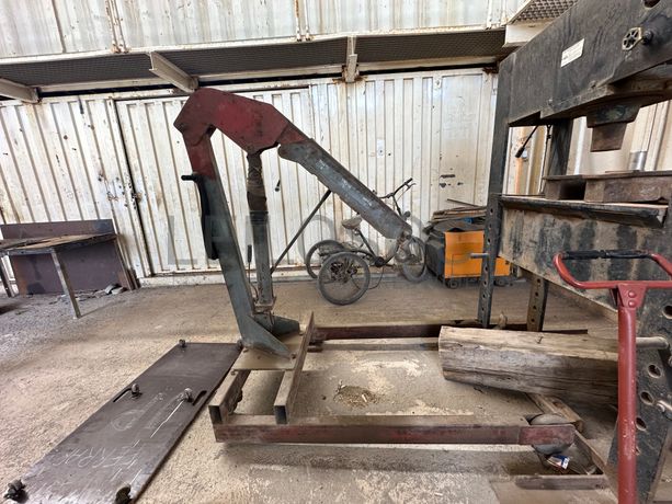 Grua Mecânica de 2 Ton.