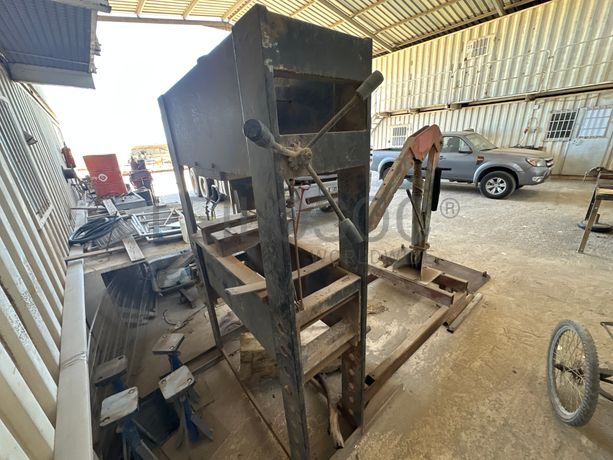 Prensa hidráulica manual