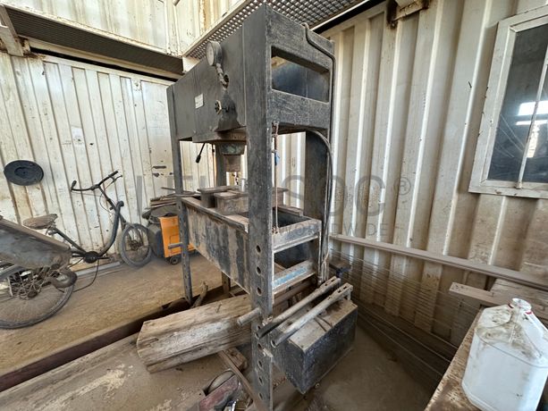 Prensa hidráulica manual