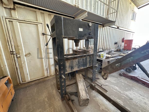 Prensa hidráulica manual