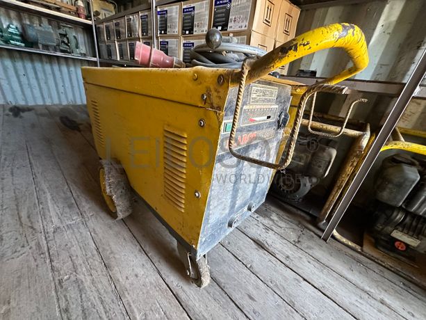 Máquina de soldar ELARCO RT500.