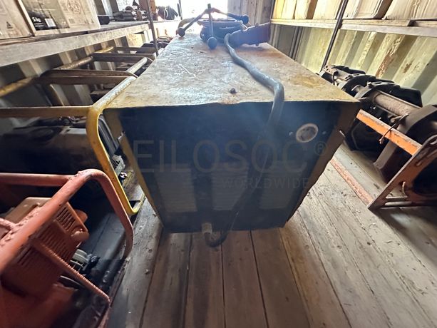 Máquina de soldar ELARCO RT500.