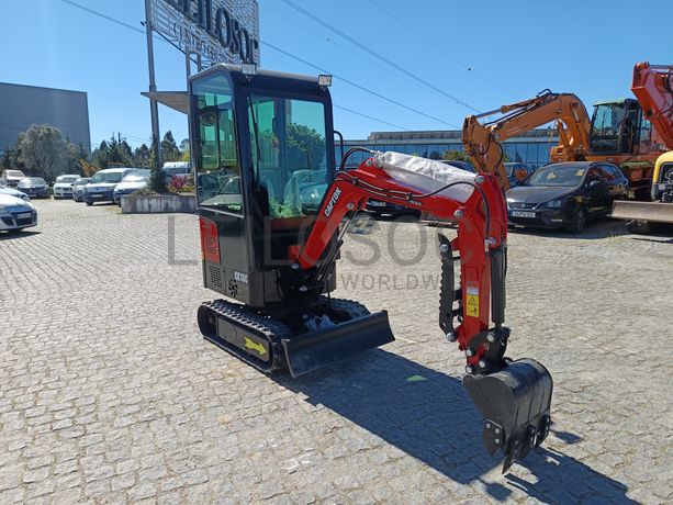 Mini Giratória Captok · Ano 2024