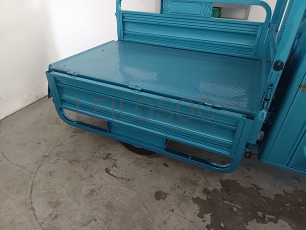 Carrinho Elétrico Meco · Ano 2024