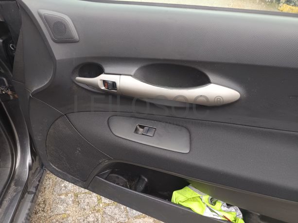 Toyota Auris · Ano 2008