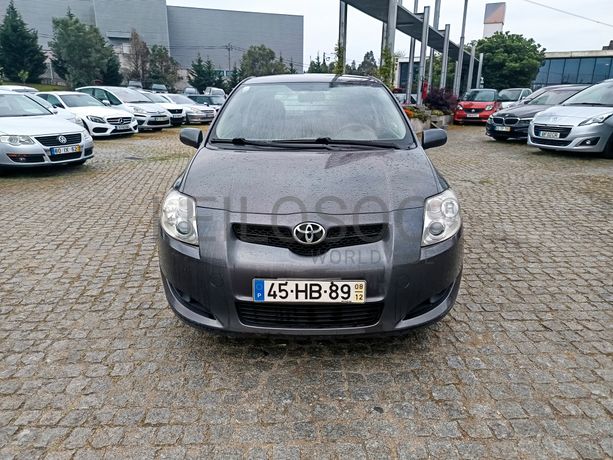 Toyota Auris · Ano 2008