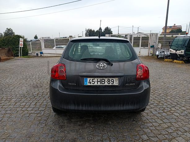 Toyota Auris · Ano 2008