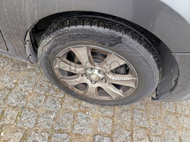 Toyota Auris · Ano 2008