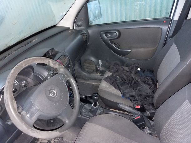 Opel Combo 1.7 CDTI · Ano 2009