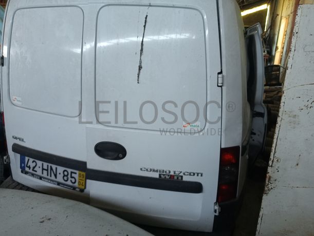 Opel Combo 1.7 CDTI · Ano 2009