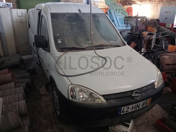 Opel Combo 1.7 CDTI · Ano 2009