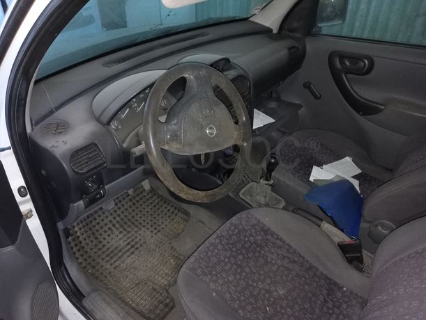 Opel Combo 1.7 DI · Ano 2004