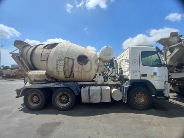Autobetoneira (7 M3) VOLVO FM 400 6x4