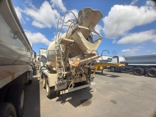 Autobetoneira (7 M3) VOLVO FM 400 6x4