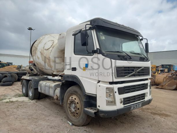 Autobetoneira (7 M3) VOLVO modelo FM 400 6x4 - CIFA SL7