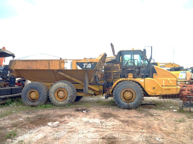 Dumper Articulado (30 T) CATERPILLAR 730