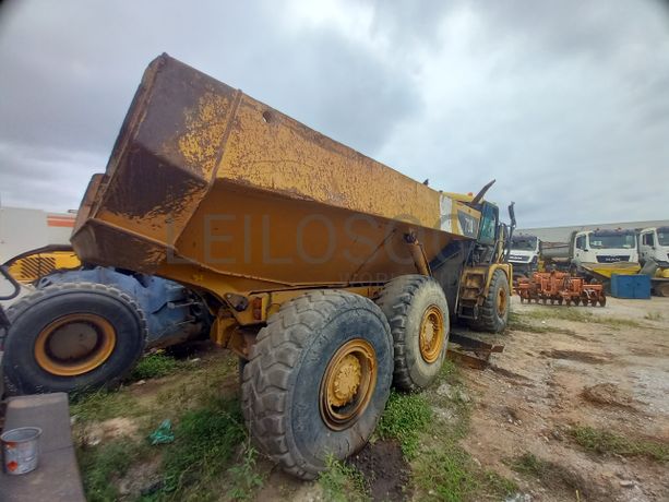 Dumper Articulado (30 T) CATERPILLAR 730