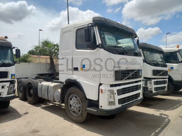 Camião Trator (6X4) VOLVO FH 12 420