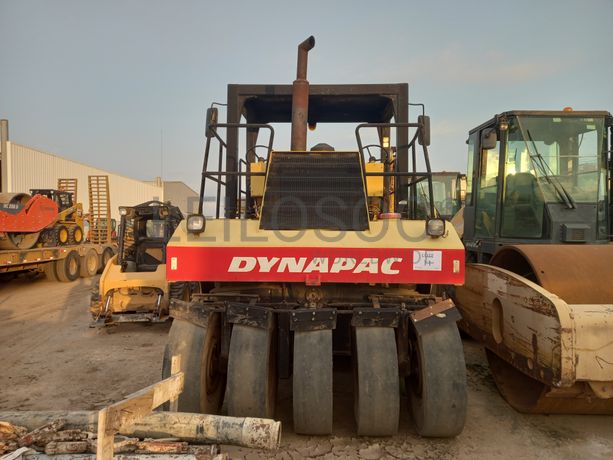 Cilindro de Pneus 28 T DYNAPAC CP 271