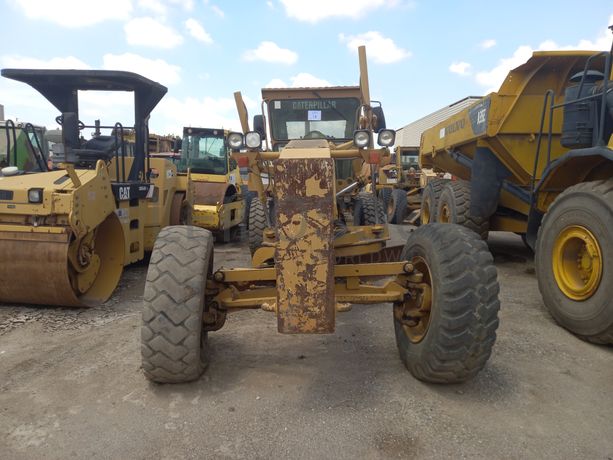 Motoniveladora (15 T) CATERPILLAR 140 H