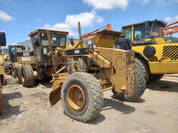 Motoniveladora (15 T) CATERPILLAR 140 H