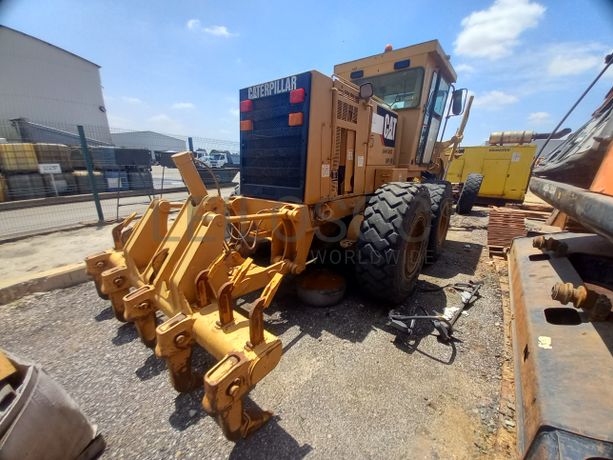 Motoniveladora (15 T) CATERPILLAR 141 H