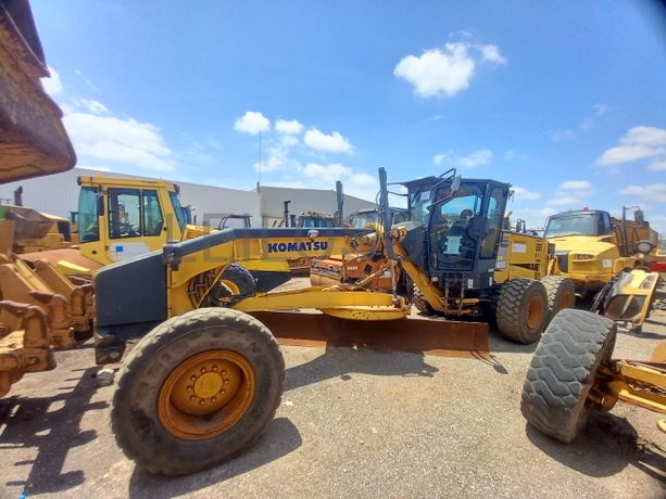 Motoniveladora (15 T) KOMATSU GD655-5