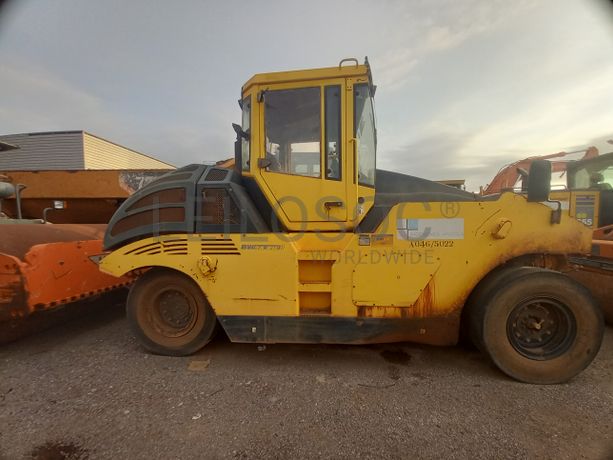 Cilindro de Pneus 24 T BOMAG W 24 RH