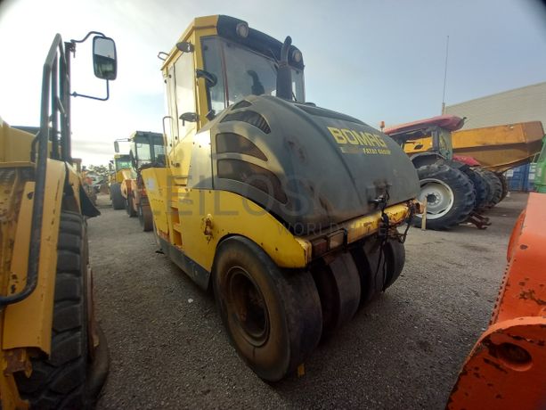 Cilindro de Pneus 24 T BOMAG W 24 RH