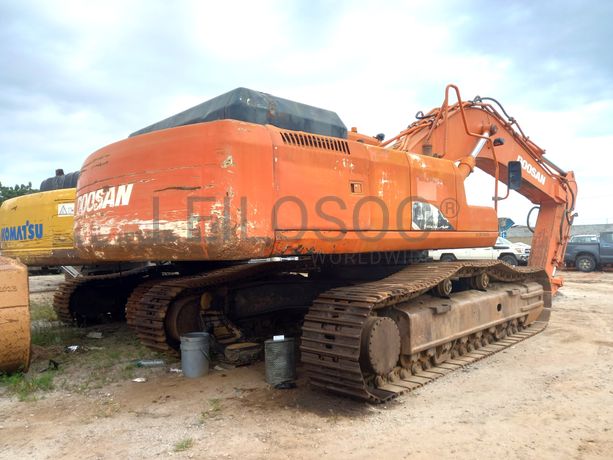 Escavadora de Rastos (45 T) DOOSAN S-420 LC-V