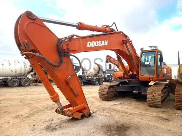 Escavadora de Rastos (45 T) DOOSAN S-420 LC-V